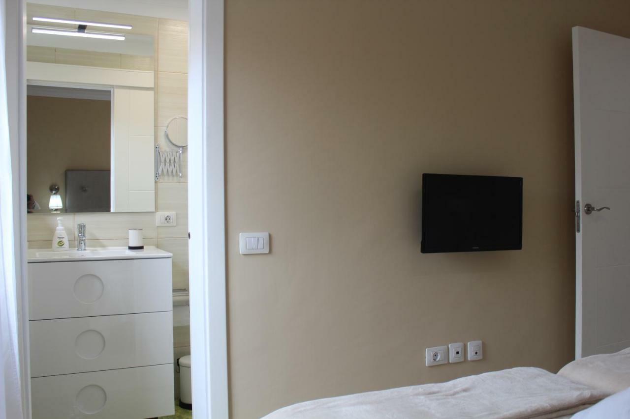 Holidaynorthtenerife Exotic Apartament ลอส เรอาเลคอส ภายนอก รูปภาพ